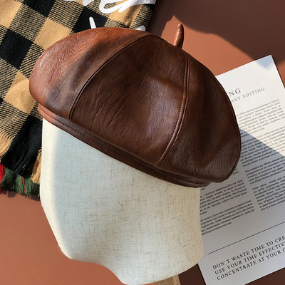 Retro stílusú női sapka - három modell