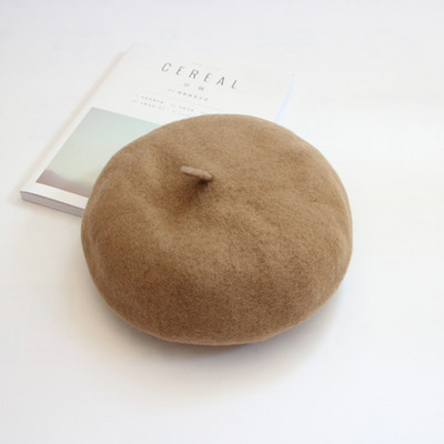 Κομψό γυναικείο μπερέ -κλασικό μοντέλο