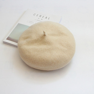 Κομψό γυναικείο μπερέ -κλασικό μοντέλο