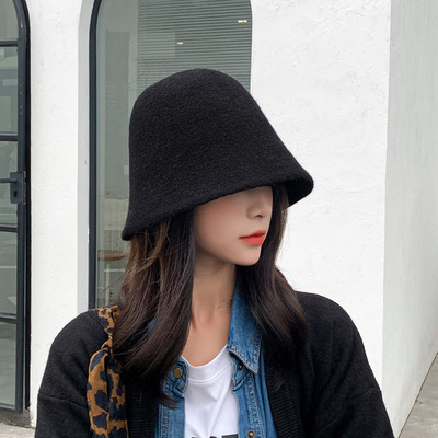 Μοντέλο γυναικείο μάλλινο καπέλο κλασικό μοντέλο