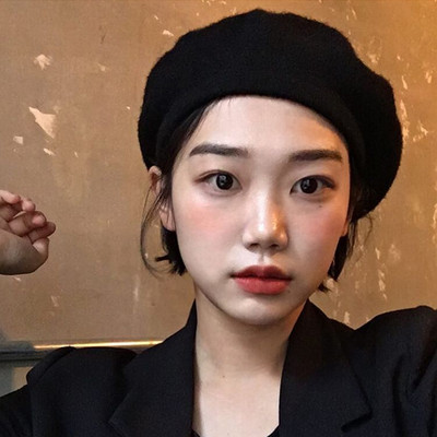 Γυναικείο πλεκτό μπερέ