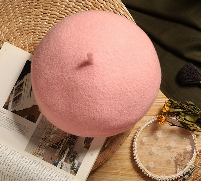 Μοντέρνο  γυναικείο καπέλο κλασικό  μοντέλο τύπου μπερέ