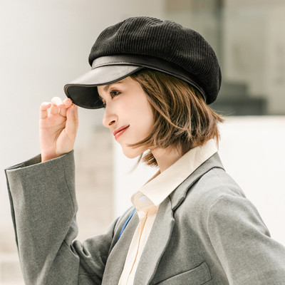 Új modell női sapka napellenzővel - retro stílusú