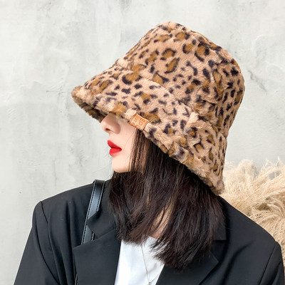 Női kalap-több modell