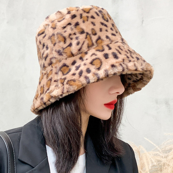 Női kalap-több modell