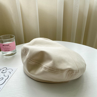 Alkalmi svájcisapka nőknek