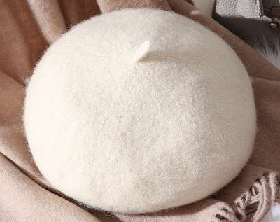 Sima modell téli női beret