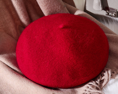 Sima modell téli női beret