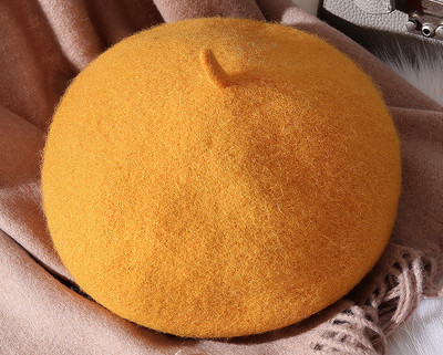 Sima modell téli női beret