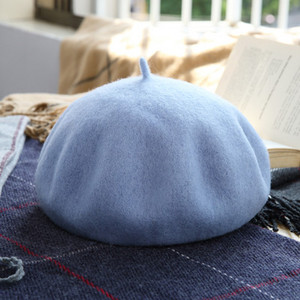 Őszi-téli barett sapka nőknek