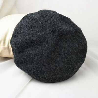 Őszi-téli barett sapka nőknek