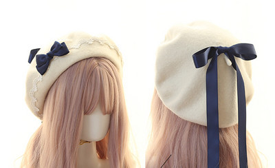 Novi model elegantne ženske kape s trakom