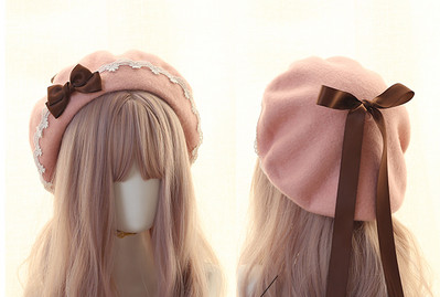 Novi model elegantne ženske kape s trakom