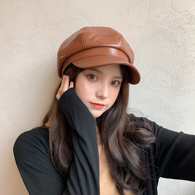 Női alkalmi sapka napellenzővel több modellben