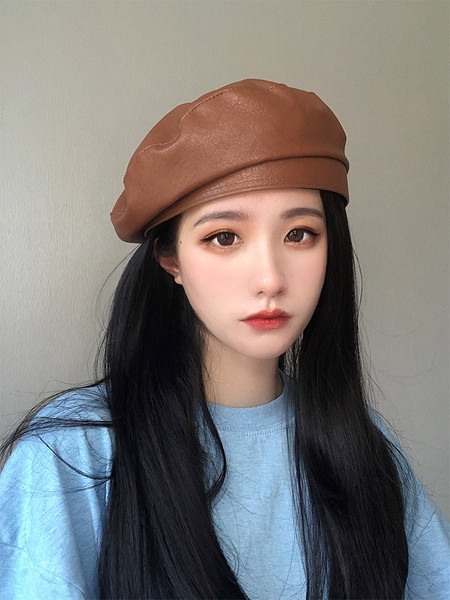 Új modell női sapka műbőrből