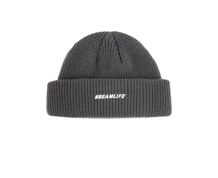 Γυναικείο χειμερινό καπέλο με κεντημένη επιγραφή