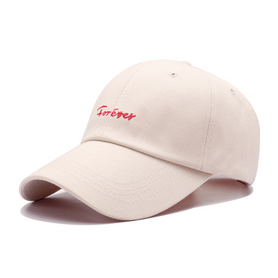 Női sapka napellenzővel és hímzéssel - több modell