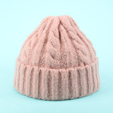 Πλεκτό γυναικείο καπέλο χειμερινό