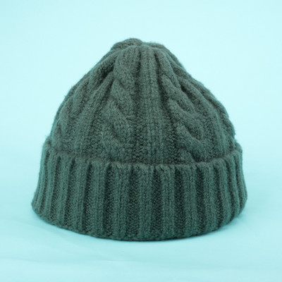 Πλεκτό γυναικείο καπέλο χειμερινό