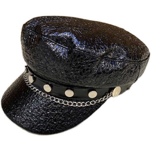 Új modell női sapka - fém elemmel és napellenzővel