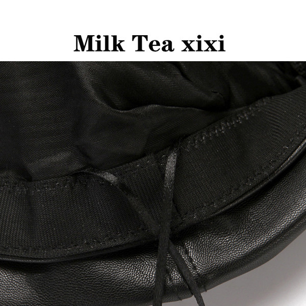 Stílusos női barett tiszta eco bőrből