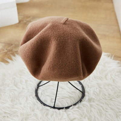 Téli alkalmi barett sapka