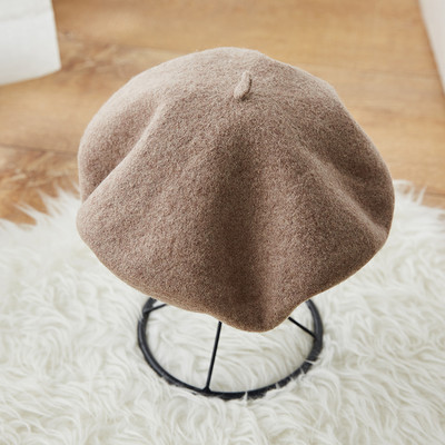 Téli alkalmi barett sapka