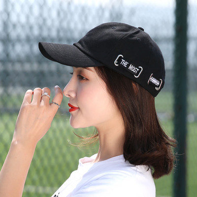 Γυναικείο καπέλο με γείσο - διάφορα μοντέλα