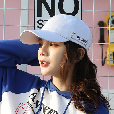 Γυναικείο καπέλο με γείσο - διάφορα μοντέλα