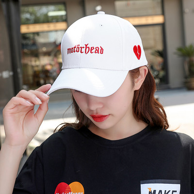 Γυναικείο καπέλο με γείσο - διάφορα μοντέλα