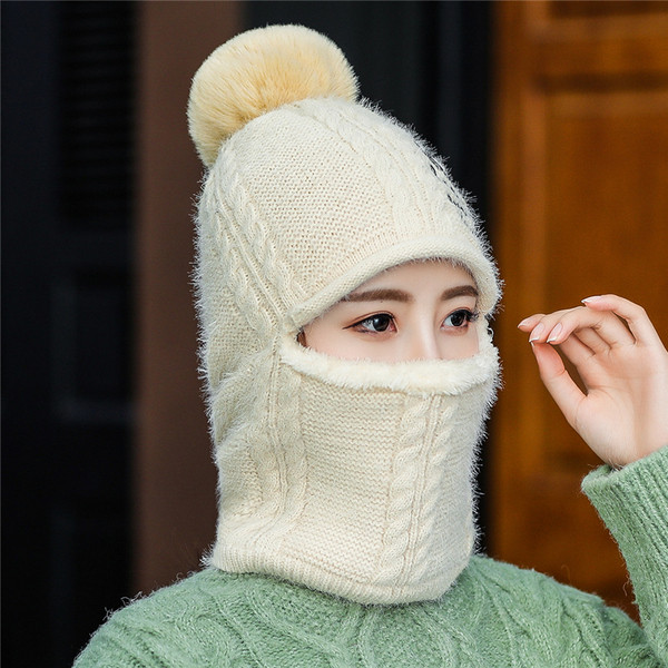 Gyapjú női sapka felirattal és pehellyel - többféle modell