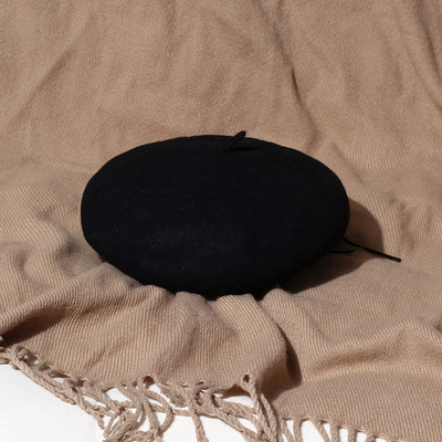 Jelenlegi téli barett típusú sapka