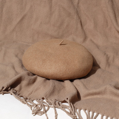 Jelenlegi téli barett típusú sapka