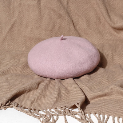 Jelenlegi téli barett típusú sapka