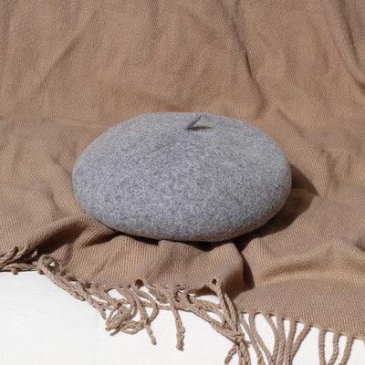 Jelenlegi téli barett típusú sapka