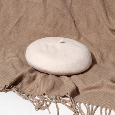 Jelenlegi téli barett típusú sapka