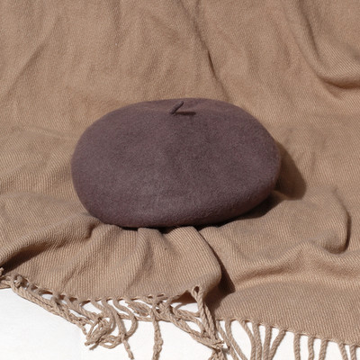 Jelenlegi téli barett típusú sapka