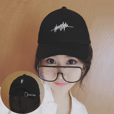 Καθημερινό γυναικείο καπέλο - με γείσο και κέντημα