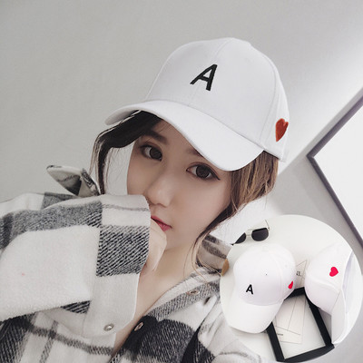 Καθημερινό γυναικείο καπέλο - με γείσο και κέντημα