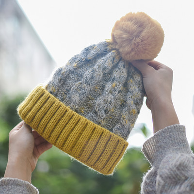 Γυναικείο χειμερινό καπέλο πλεκτό