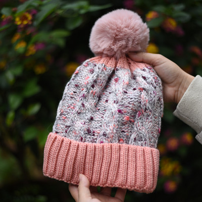 Γυναικείο χειμερινό καπέλο πλεκτό