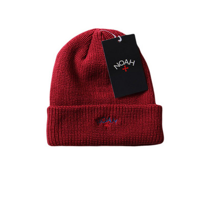 Γυναικείο χειμερινό καπέλο με κέντημα