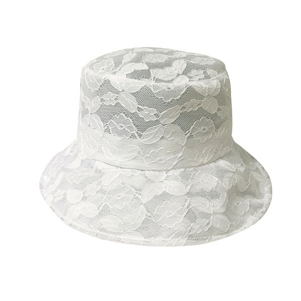Női csipkekalap rojtokkal