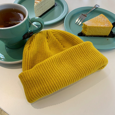 Kötött női alkalmi sapka