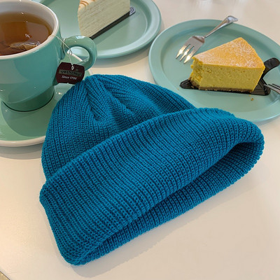 Kötött női alkalmi sapka