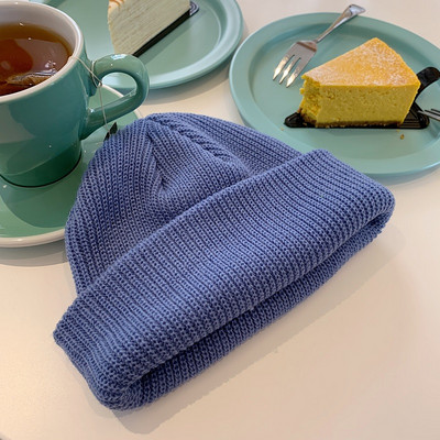 Kötött női alkalmi sapka