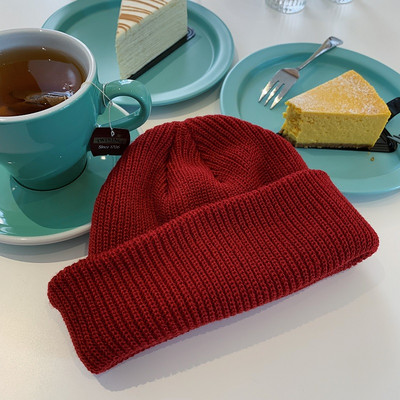 Kötött női alkalmi sapka