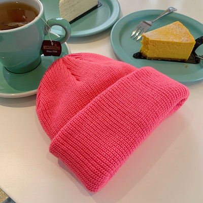 Kötött női alkalmi sapka