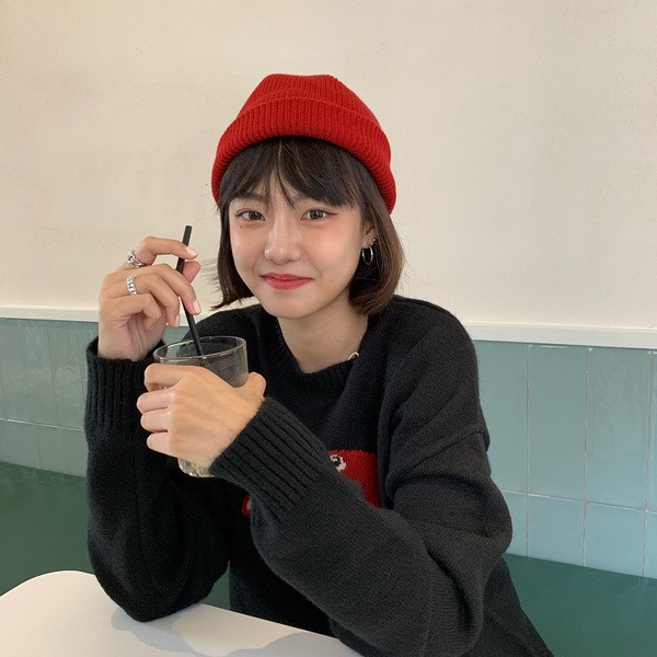 Kötött női alkalmi sapka