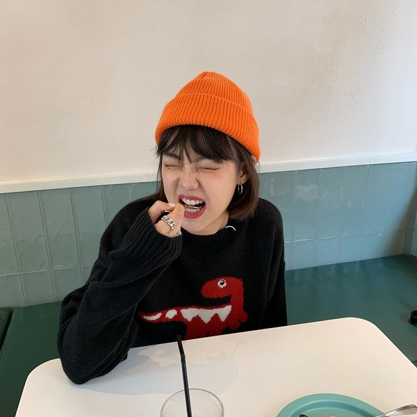 Kötött női alkalmi sapka